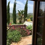 Monte D'sancho Nyaraló *